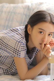 日韩情侣旗袍视频在线看,穿越时空的浪漫邂逅