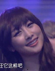 日韩女打鼻环视频大全集,时尚达人打鼻环全纪录